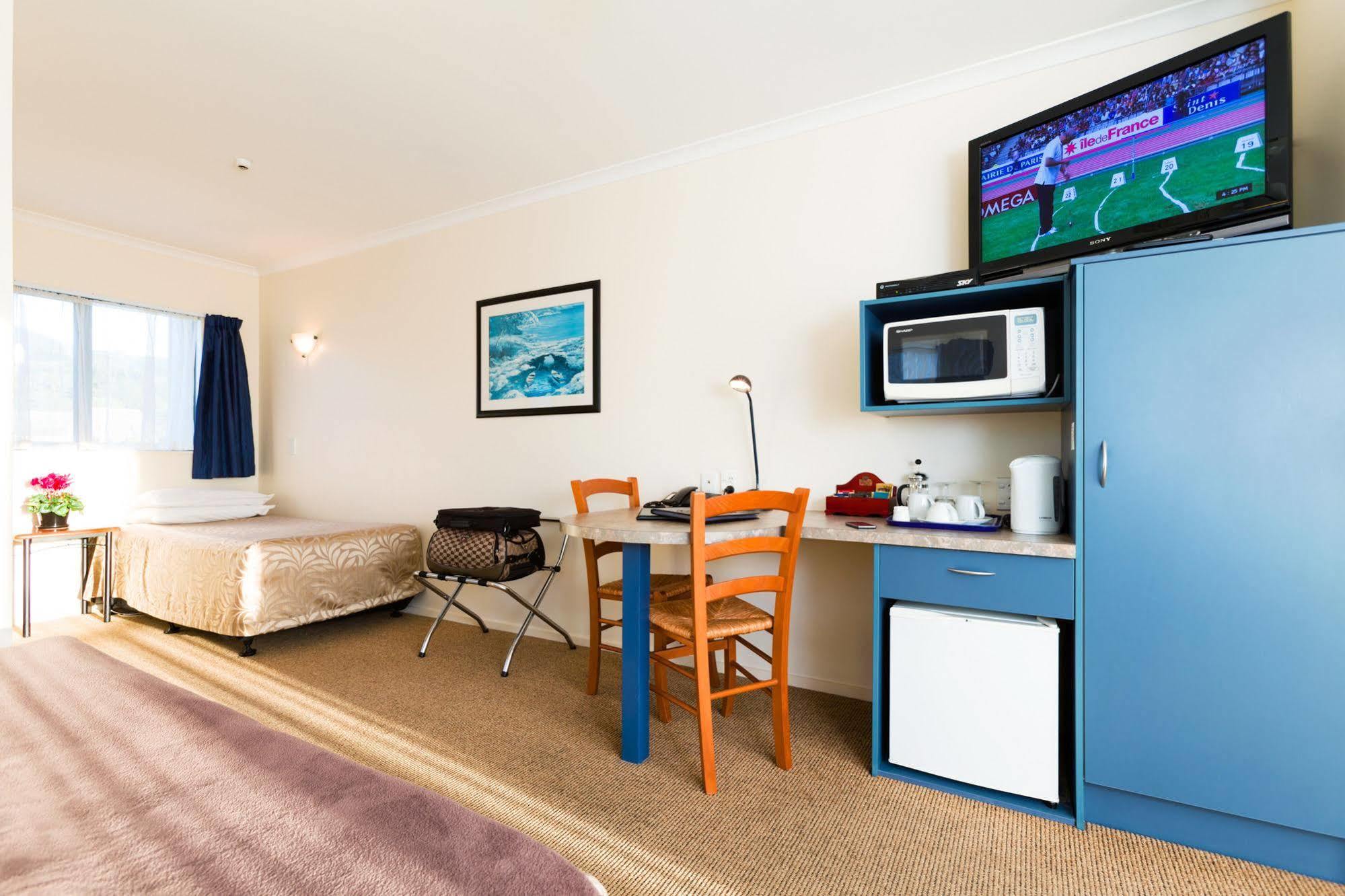 Elliotts Kapiti Coast Motor Lodge Paraparaumu Ngoại thất bức ảnh